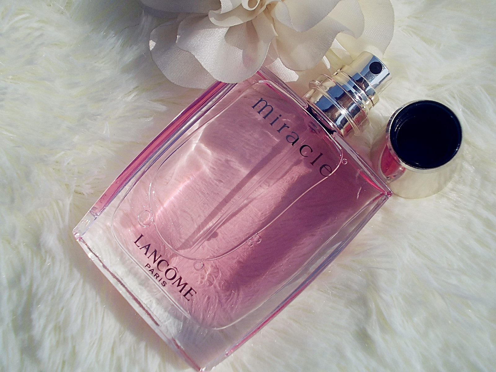 兰蔻经典款真爱奇迹香水批发,粉红情怀,一款特别有女人味的香水